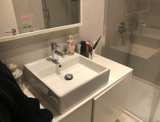 Romen Cleaning Service . House & Office Cleaning (Lisbon)